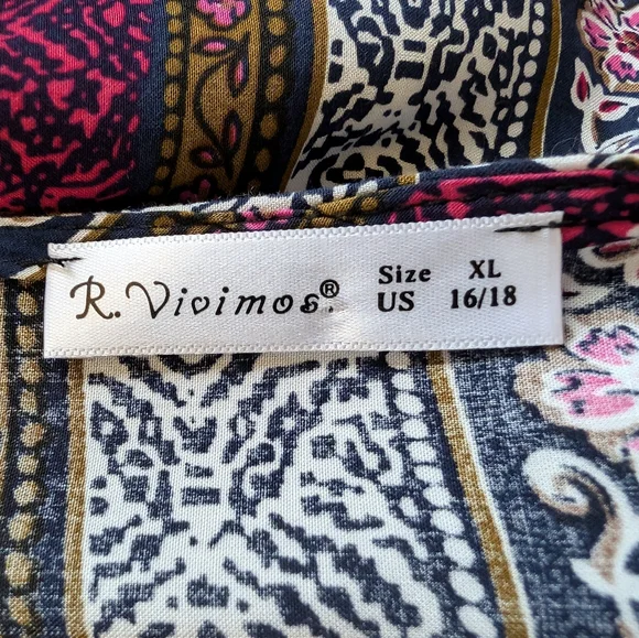 Bohemian Multicolor Maxi Dress - Picture 10 of 16